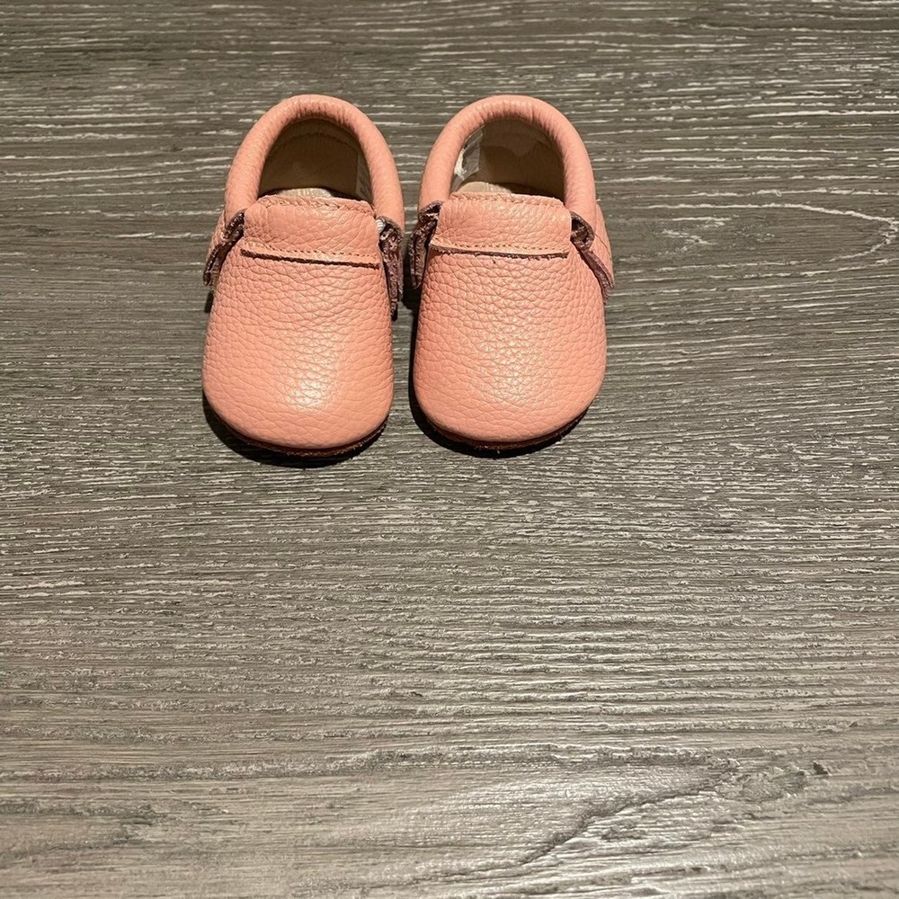 0-3 months Infant pink leather monkey feet shoes